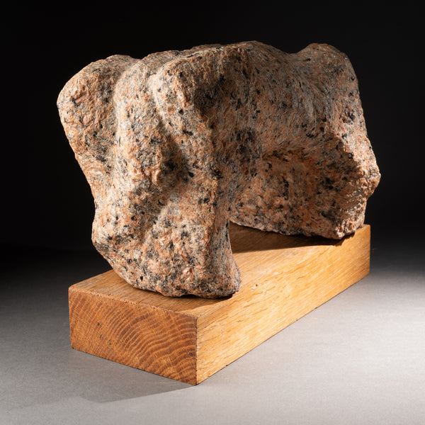 Shelomo SELINGER (1928) Composition anthopomorphe. Taille directe sur granit rose, vers 1970-80