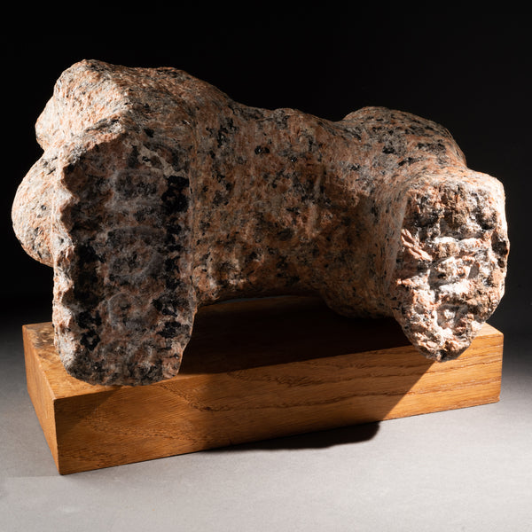 Shelomo SELINGER (1928) Composition anthopomorphe. Taille directe sur granit rose, vers 1970-80