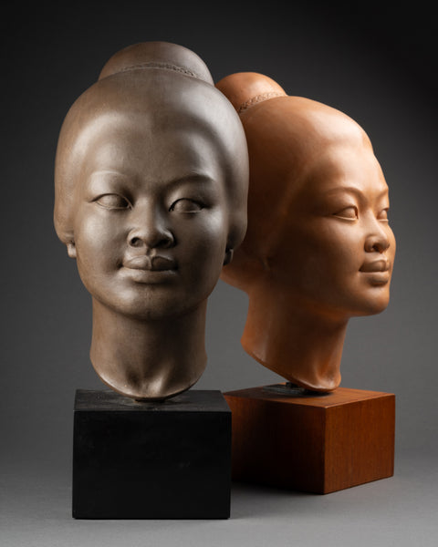 Hugues BACQUET - Bust of a woman Southeast Asia in patinated terracotta earth color