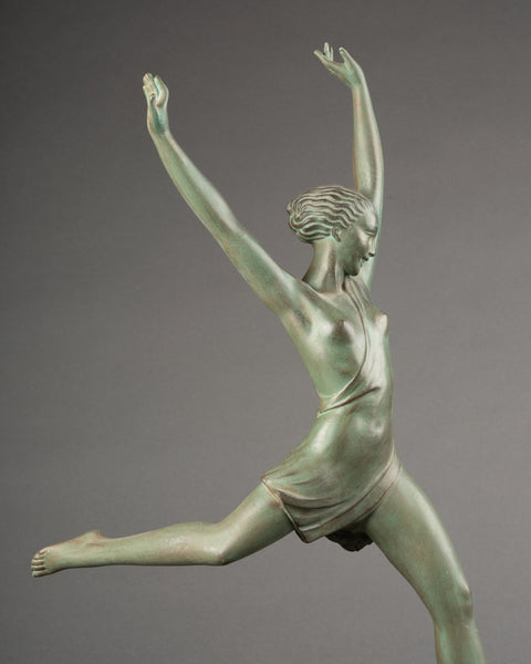 Pierre Le Faguays (1892-1962) alias 'FAYRAL' Danseuse à l'arabesque, régule Art Déco.