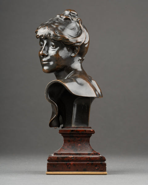 Alexandre FAlGUIERE (1831-1900) 'Buste de Diane chasseresse' Bronze patiné, début du XXème
