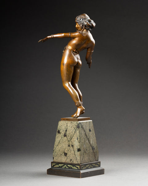 Carl KAUBA (1865-1922) - 'Salomé' Rare épreuve en bronze, début du XXème siècle.