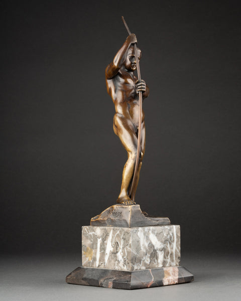 Otto H RIESE (XXème, Allemagne) 'Athlète nu bandant son arc' Bronze patiné Art Déco