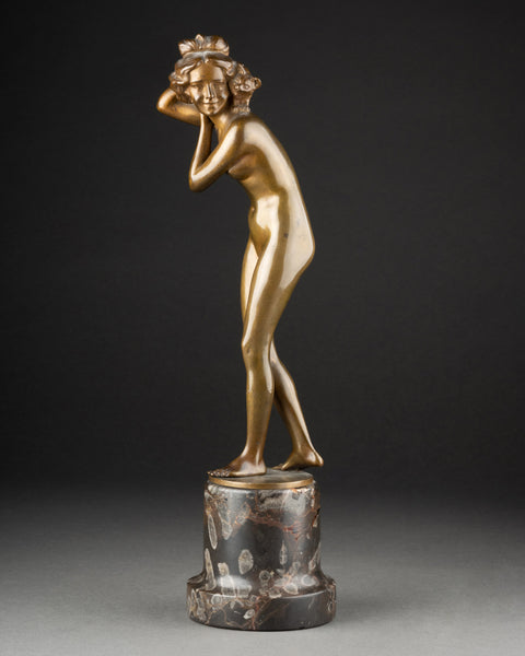 Prof Otto POERTZEL (1865-1922) 'Nu féminin au chat' Bronze doré, période Art Déco.