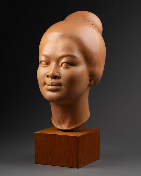 Hugues BACQUET - Bust of a woman Southeast Asia in patinated terracotta earth color