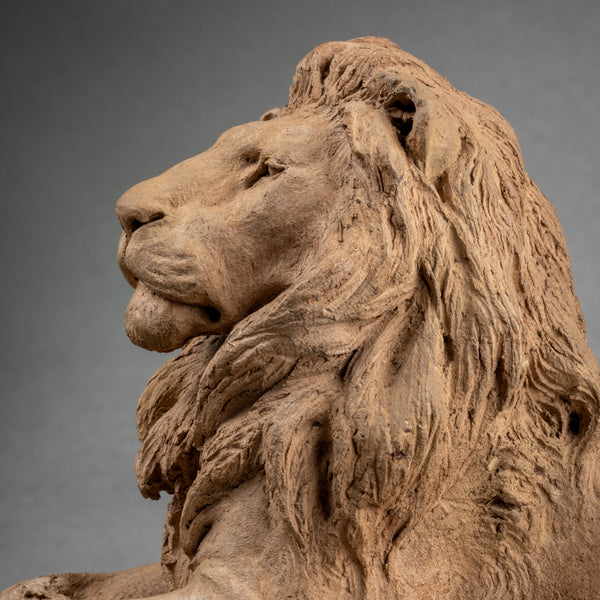 Ytiga NUMATA (1873-1954) Reclining lion - Exceptional original terracotta dated 1906