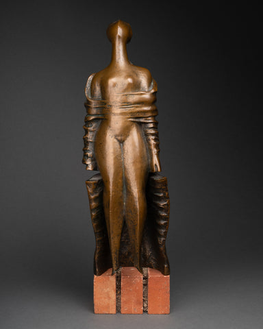 David EREVANTZI (1940, Arménie) Femme, Epreuve originale en bronze patiné