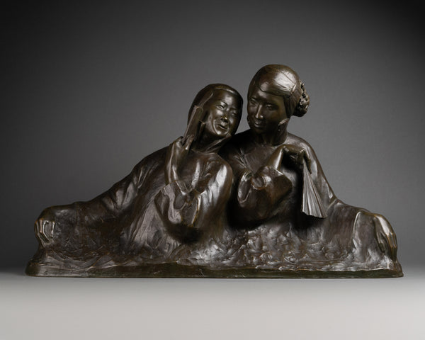 Gaston HAUCHECORNE (1880-1945) 'Deux femmes asiatique à l'éventail discutant', Rare Epreuve en bronze patiné, période Art Déco. (Copie)