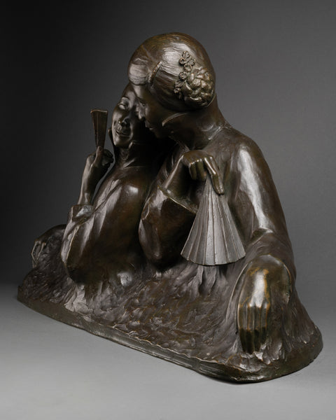 Gaston HAUCHECORNE (1880-1945) 'Deux femmes asiatique à l'éventail discutant', Rare Epreuve en bronze patiné, période Art Déco. (Copie)