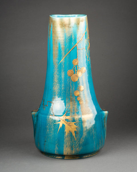 Clément MASSIER et L. LEVY - Bel ensemble de 3 vases en céramique émaillée sur fonds bleu, décor à l'or.