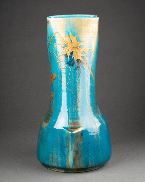 Clément MASSIER et L. LEVY - Bel ensemble de 3 vases en céramique émaillée sur fonds bleu, décor à l'or.