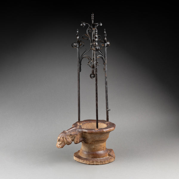 Puits de l'Hotel de Cluny - Réduction en plâtre atiné et fer forgé, fin XIXème (H 48 cm)