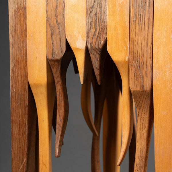 Console / Echiquier surréaliste en bois, vers 1980.