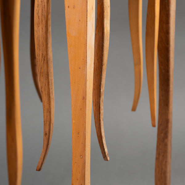 Console / Echiquier surréaliste en bois, vers 1980.