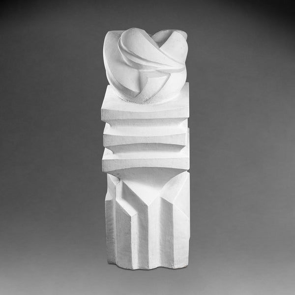 Joelle NEVEU (1944-2007) Totem cubiste - Taille directe sur marbre de carrare