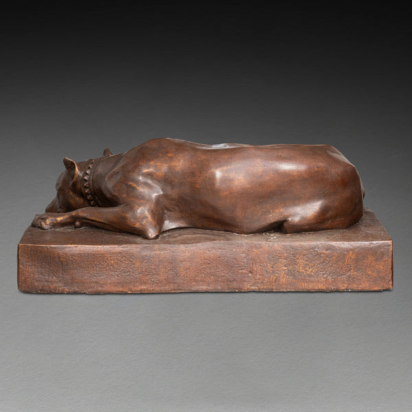 Georges GARDET (d'après) Plâtre monumental d'un dogue couché, patine bronze. Période Art Déco.