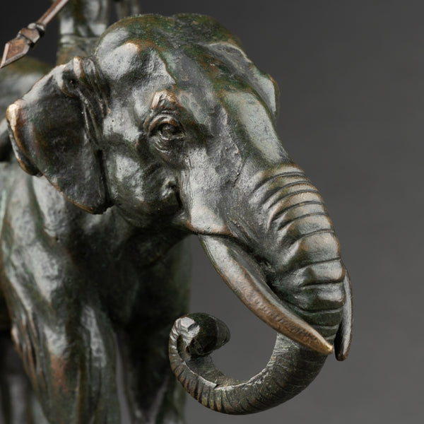 Alfred BARYE (1839-1895) 'Cornac sur son éléphant' bronze patiné fin XIXème.