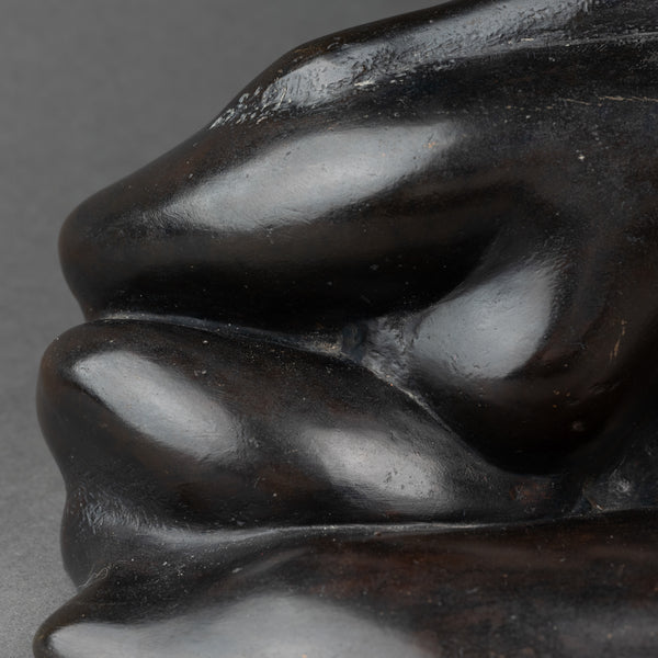 Corps entremelés - Bronze à patine noire monogrammée 'FS'