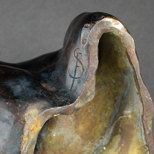Corps entremelés - Bronze à patine noire monogrammée 'FS'
