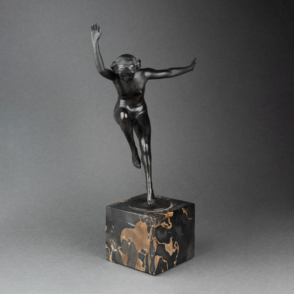 Paul De BOULONGNE (1863-1938) - Dancer on one foot. Patinated bronze, Art Deco period.
