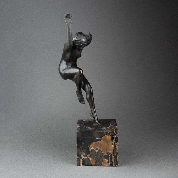 Paul De BOULONGNE (1863-1938) - Dancer on one foot. Patinated bronze, Art Deco period.