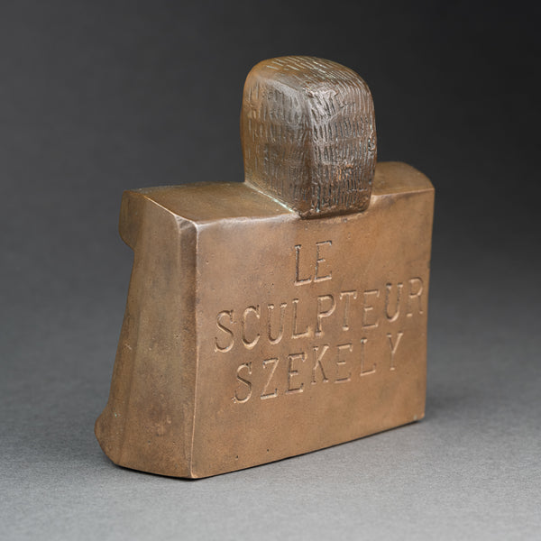 Pierre SZEKELY (1923-2001) 'Le Sculpteur' (1982) - Bronze patiné.
