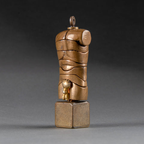 Miguel BERROCAL (1933-2006) 'Micro-David' Opus 120 - sculpture/pendentif démontable, vers 1970.