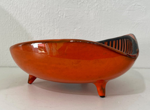 Roger CAPRON - Red enameled ceramic tripod bowl with black striped decoration. Circa 1950