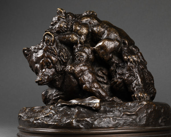 Edouard DELABRIERRE (1829-1910) Bear and its cubs. Bronze XIXth century