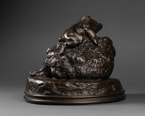 Edouard DELABRIERRE (1829-1910) Ours et ses petits - Rare épreuve en bronze. France, fin du XIXème siècle