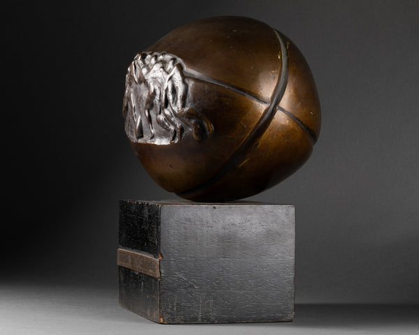Trophée sportif de RUGBY - Bronze sur base en bois. Période Art Déco