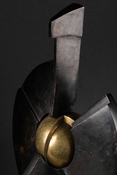 Paul GONEZ (1946) 'Disque ailé' Composition abstraite articulée - Bronze, vers 1980. Fonte numérotée sur 8.